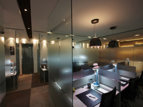 Office: Seoul Center 1, 27/F, West Center, Center1 Building, Seoul, 4539