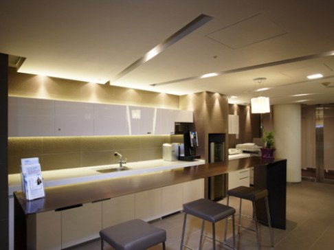 Office: Gangnam Station Centre, 16/F., Gangnam Building, Seoul, 6619