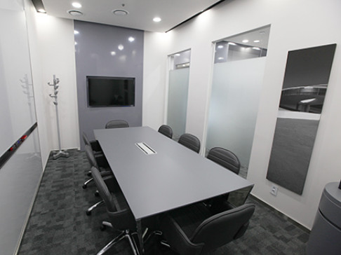 Office: Seoul Station Centre, 22/F., City Tower, Seoul, 4637