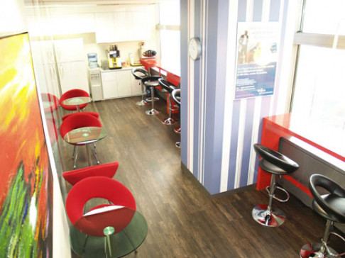 Office: World Trade Center, 27&30&33/F, Trade Tower, Seoul, 6164