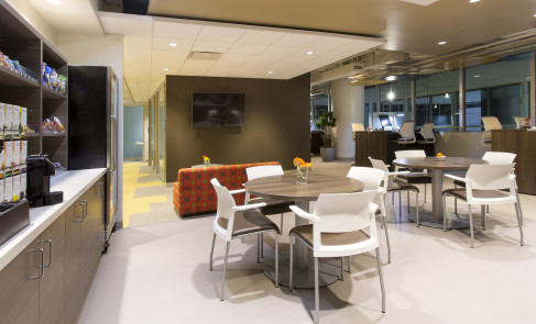 Office: OSW, South Wacker Dr, Chicago, 60606