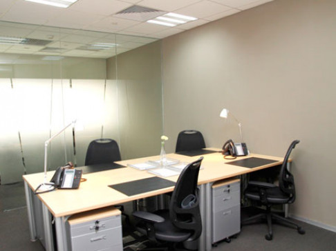 Office: Aurora, 11/F Aurora Plaza, Shanghai, 200120