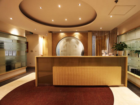 Office: Bund Centre, 18/F Bund Centre, Shanghai, 200002