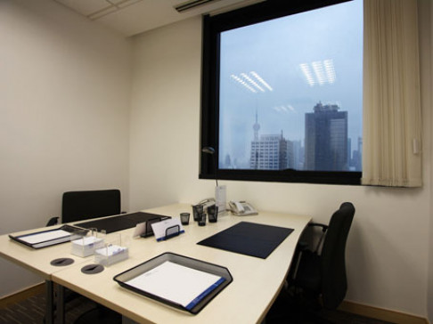 Office: Bund Centre, 18/F Bund Centre, Shanghai, 200002