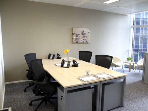 Office: Central Towers, 11F, Tower B, Central Towers, Shanghai, 200333
