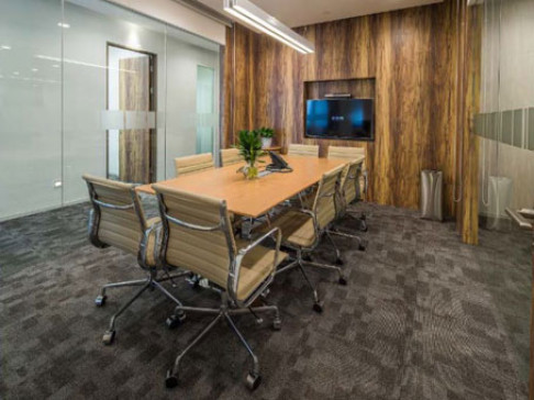 Office: Henderson, 20/F, Henderson Metropolitan, Shanghai, 200001