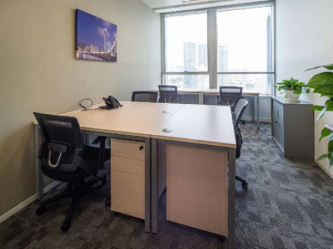 Office: Henderson, 20/F, Henderson Metropolitan, Shanghai, 200001