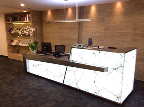 Office: Hong Kong Plaza, Middle Huai Hai Road, Shanghai, 200021