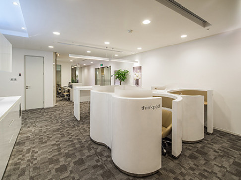 Office: Maxdo Centre, 43/F, Maxdo Centre, Shanghai, 200336