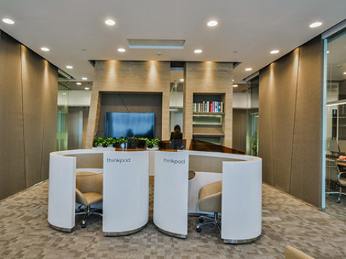 Office: Oriental Financial Centre, 7/F, Oriental Financial Center, Shanghai, 200120