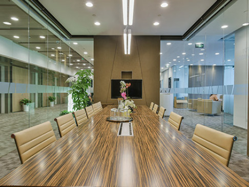 Office: Oriental Financial Centre, 7/F, Oriental Financial Center, Shanghai, 200120