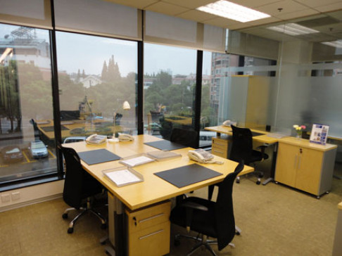 Office: Mart Hongqiao, 2/F Mart, Shanghai, 20036