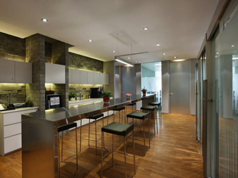 Office: Futian NEO, 44/F, NEO Tower A, Shenzhen, 518048