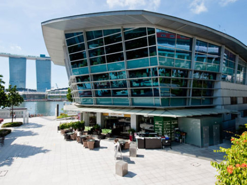 Office: One Fullerton, 1 Fullerton Road #02-01, Singapore, 49213