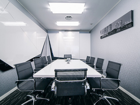 Office: UOB Plaza 1 Centre, 35th and 36th Floor, Singapore, 48624