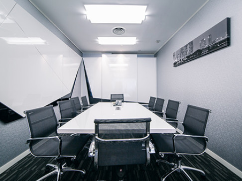 Office: UOB Plaza 1 Centre, 35th and 36th Floor, Singapore, 48624