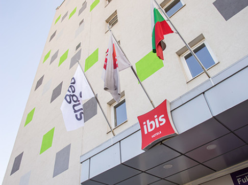 Office: Sofia Airport, 132 Mimi Balkanska Str, Sofia, 1540