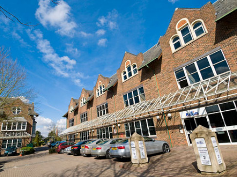 Office: St. Albans Victoria Square, Fountain Court, St Albans, AL1 3TF