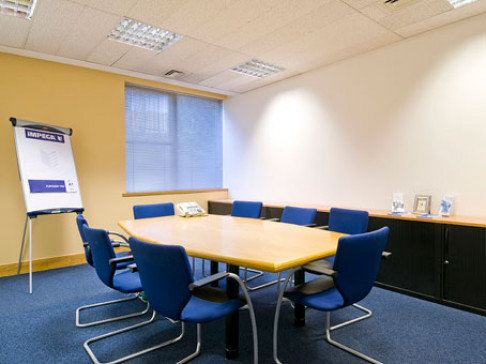 Office: St. Albans Victoria Square, Fountain Court, St Albans, AL1 3TF