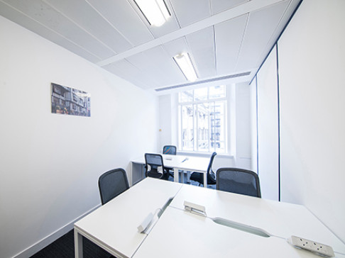 Office: Cheapside EC1, St Martin's le Grand, London, EC1A 4EN