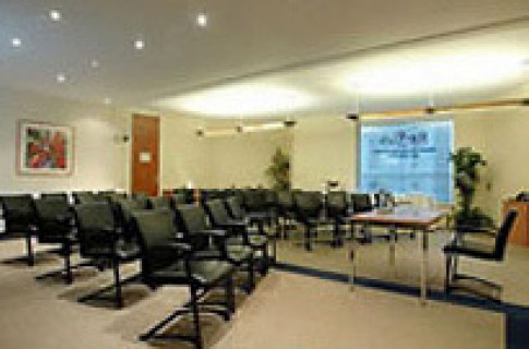 Office: Stephanie Square, Brussels, 1050