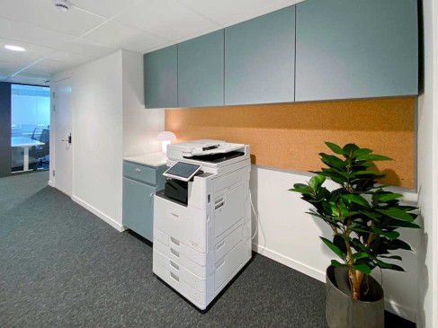 Office: Stockholmsv&auml;gen 33, Stockholm, 18133