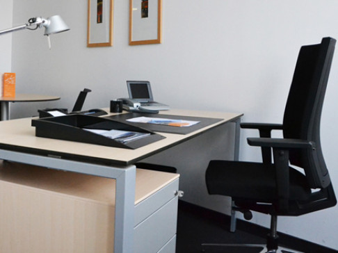 Office: Flugfeld Boeblingen, Konrad-Zuse-Platz 1, Stuttgart, 71034