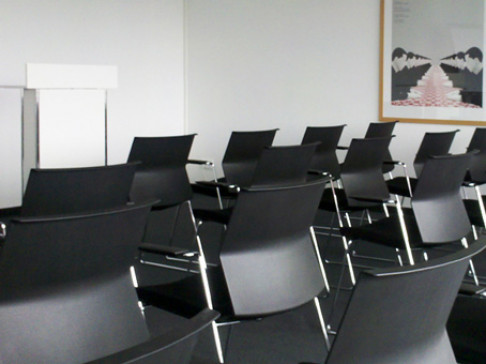 Office: Flugfeld Boeblingen, Konrad-Zuse-Platz 1, Stuttgart, 71034