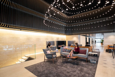 Office: 90 Connaught Road Central, Hong Kong Island