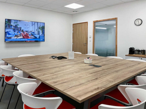 Office: 8 Avenue de Shenzhen, Chasseneuil-du-Poitou, 86360