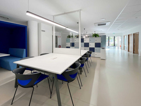 Office: 8 Avenue de Shenzhen, Chasseneuil-du-Poitou, 86360