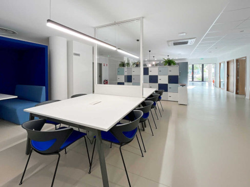 Office: 8 Avenue de Shenzhen, Chasseneuil-du-Poitou, 86360