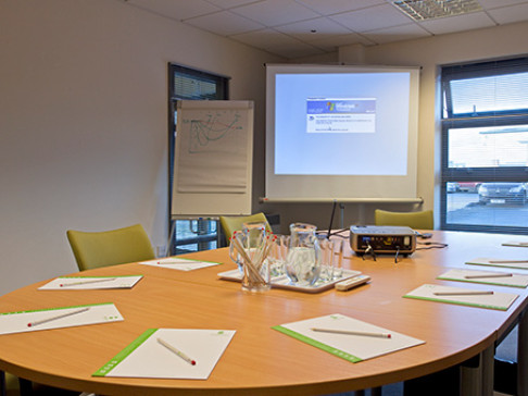 Office: Tewkesbury Business Park, Oakfield Close, Tewkesbury, GL20 8SD