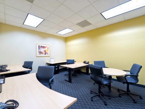 Office: Texas, Two Allen Center, Houston, TX 77002