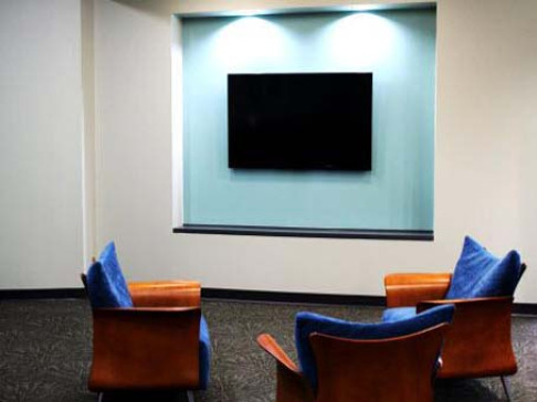 Office: Texas, Uptown, 2425 West Loop South, Houston, TX 77027