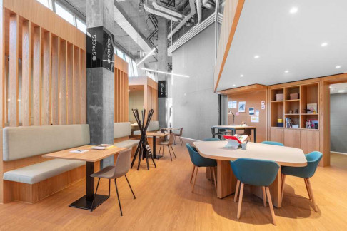 Office: The Circle 6, Zurich, 8058
