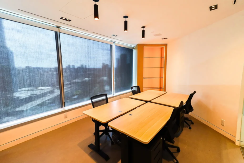 Office: 885 W Georgia St 20th Floor, Vancouver, BC V6C 3L2