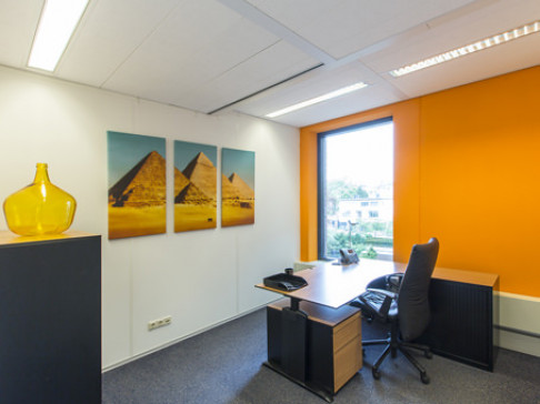 Office: The Hague City, Haagsche Hof, The Hague, 2514 JG
