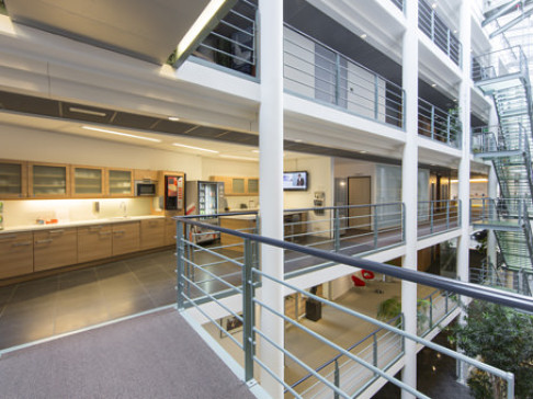 Office: The Hague City, Haagsche Hof, The Hague, 2514 JG