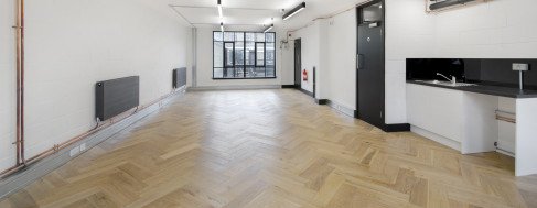 Office: The Ivories, Northampton Street, London, N1 2HY