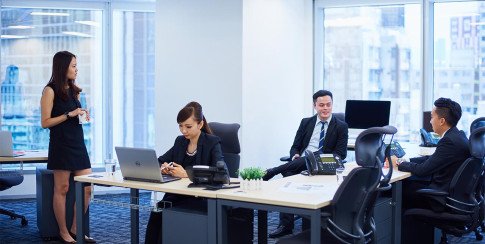 Office: The Lee Gardens, Manulife Plaza