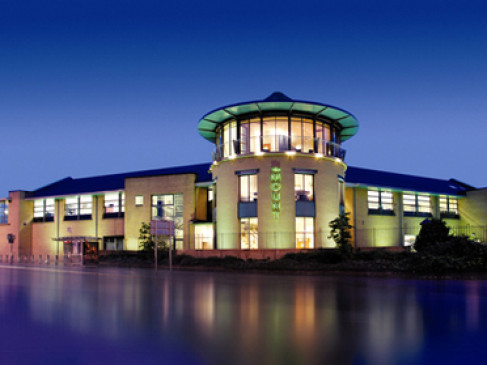 Office: The Mount Business and Conference Centre, Belfast, BT6