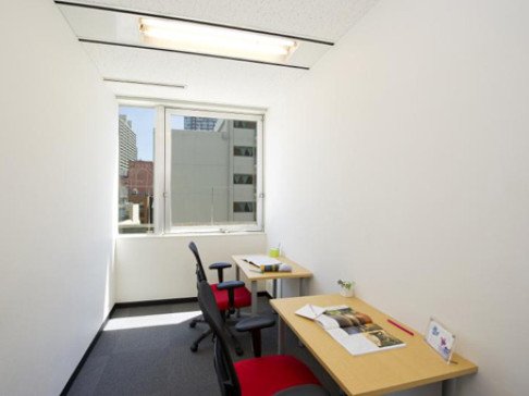 Office: Akasaka Business Place, 7F Akasaka Business Place, Tokyo, 107-0052