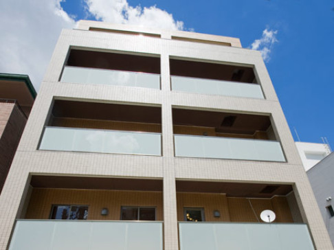 Office: Akasaka Mitsuke, 2F, 3F and 4F, Tokyo, 107-0052