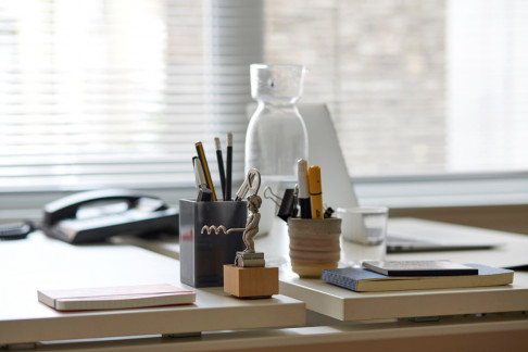 Office: Topos Parc Royal, Rue de la Presse 4, Brussels, 1000