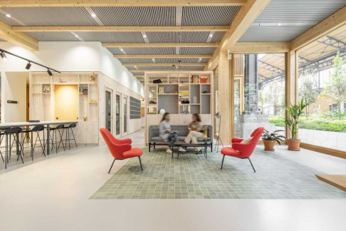 Office: Gare Maritime, Rue Picard&nbsp;7, bo&icirc;te&nbsp;100, Brussels, 1000