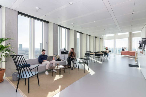 Office: Br&uuml;sseler Strasse 1-3, Frankfurt, 60327
