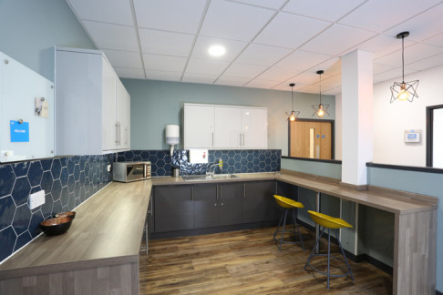 Office: Turnberry Park, Turnberry Park Road, Leeds, LS27 7LE