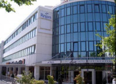 Office: Unterf, Feringastrasse 6, Munich, 85774