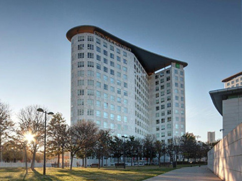 Office: Sorolla Center, Avenida Cortes nas 58, Valencia, 46015